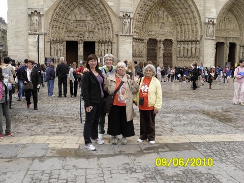 Elles ont vu Notre-Dame de Paris
